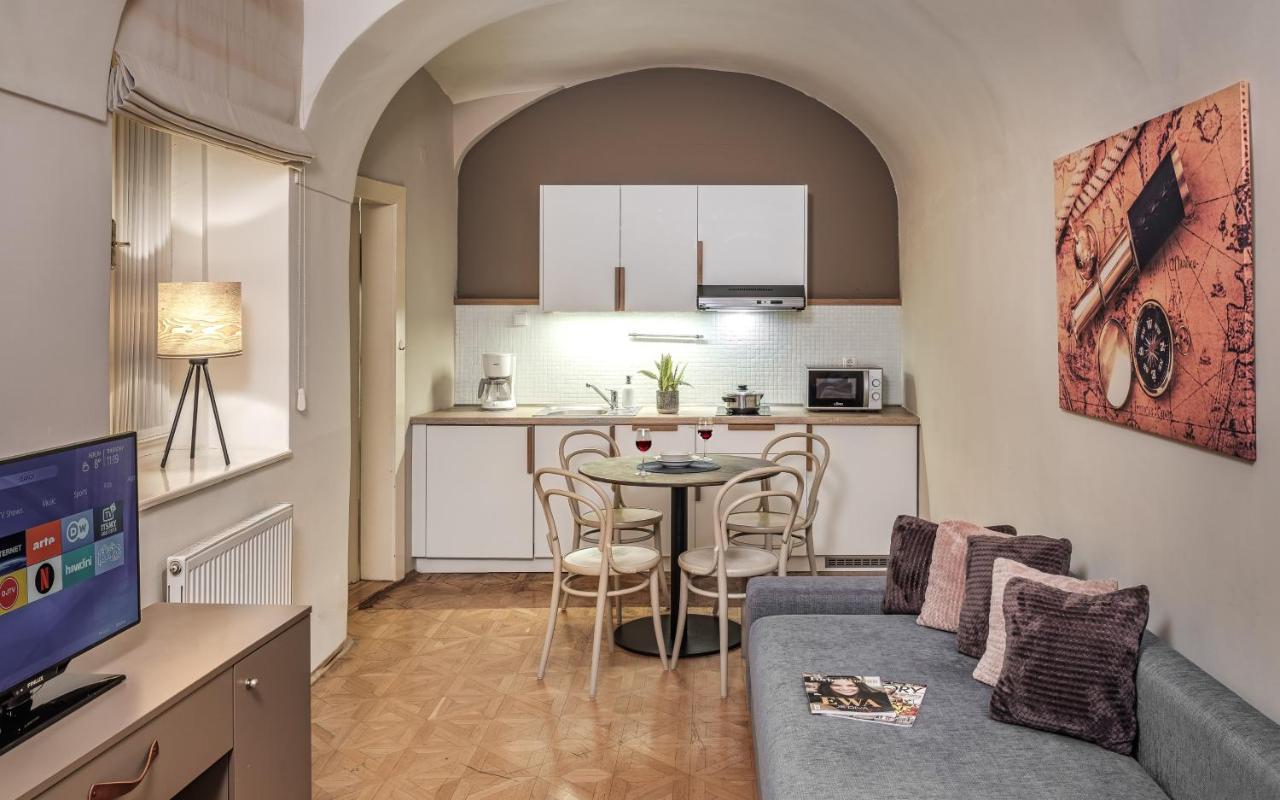 6 Continents Apartments By Adrez Prague Exterior photo