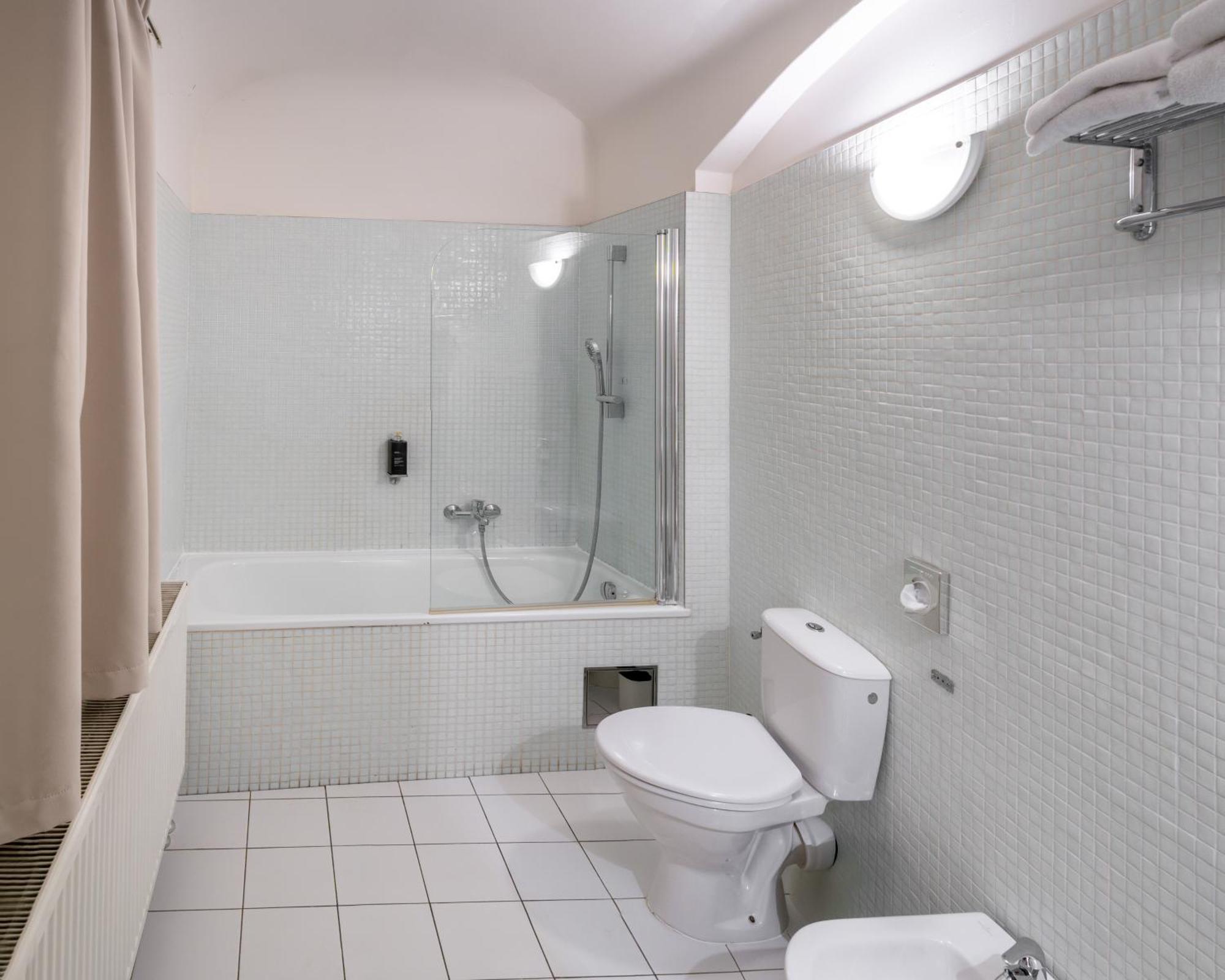 6 Continents Apartments By Adrez Prague Room photo